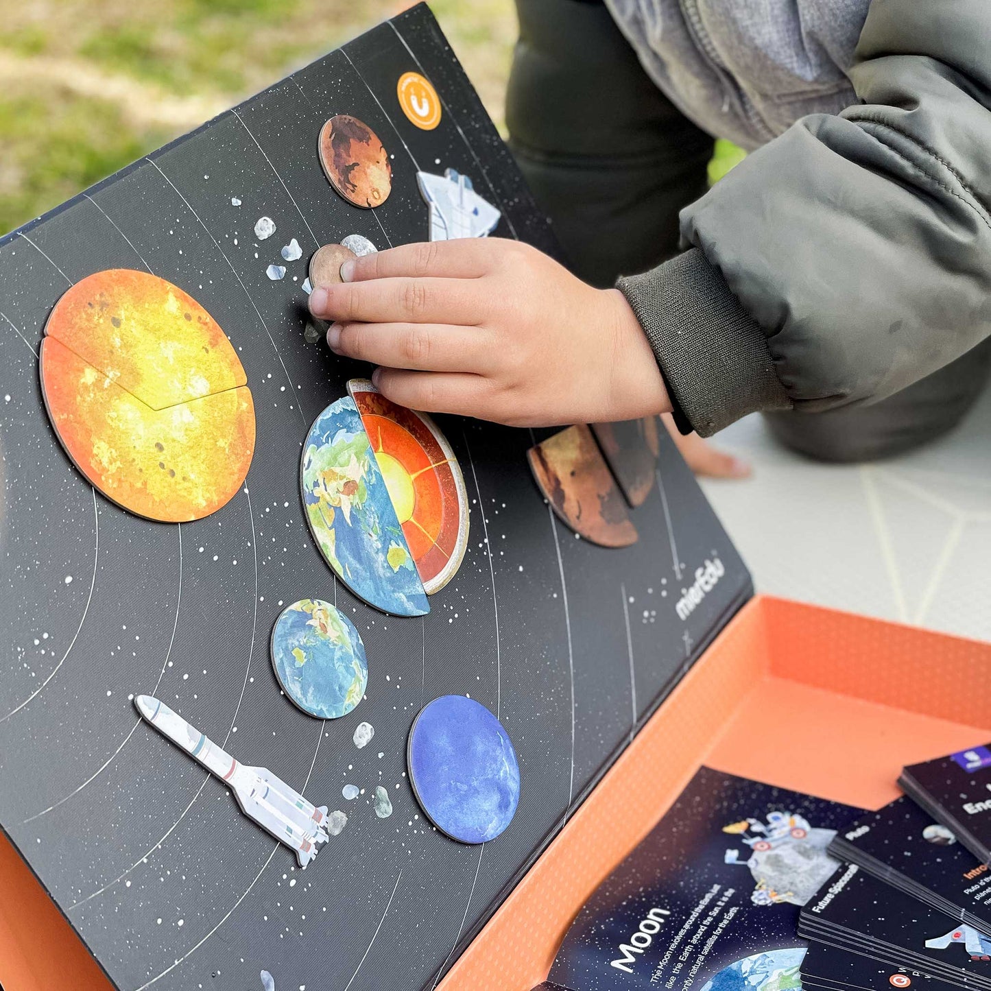 MierEdu Large Magnetic Puzzle - All About Space