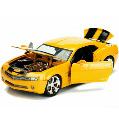 Transformers (2007) Bumblebee 2006 Chevy Camaro 1:24 Scale Hollywood Ride OE