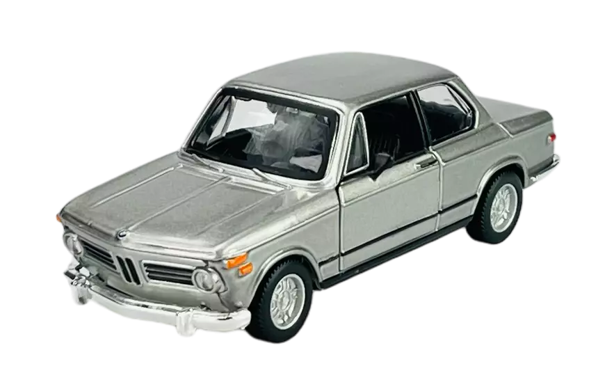 Bburago 1972 BMW 2002tii Silver 1:32 Diecast Model Car