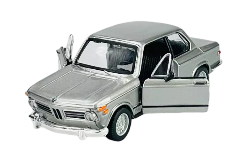 Bburago 1972 BMW 2002tii Silver 1:32 Diecast Model Car