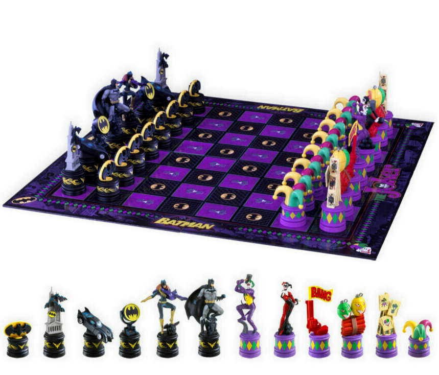 BATMAN Chess Set The Dark Knight vs The Joker By Noble Collection