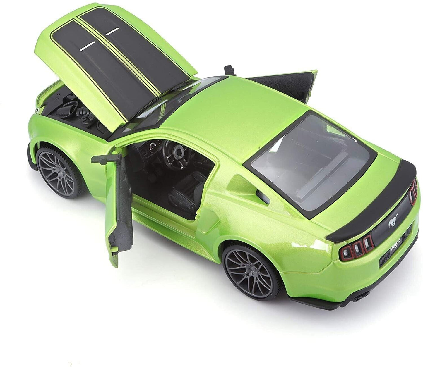 2014 Ford Mustang Street Racer Metallic Light Green 1:24 Model Car