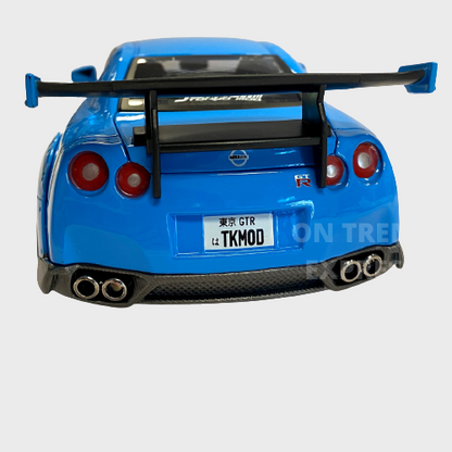 Tokyo Modern NISSAN GT-R BLUE 1:24 Diecast Model Car By Maisto